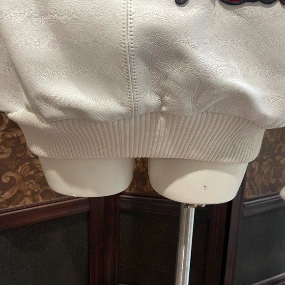 Red and white vintage, Pelle Pelle, leather bomber jacket - Picture 3 of 7